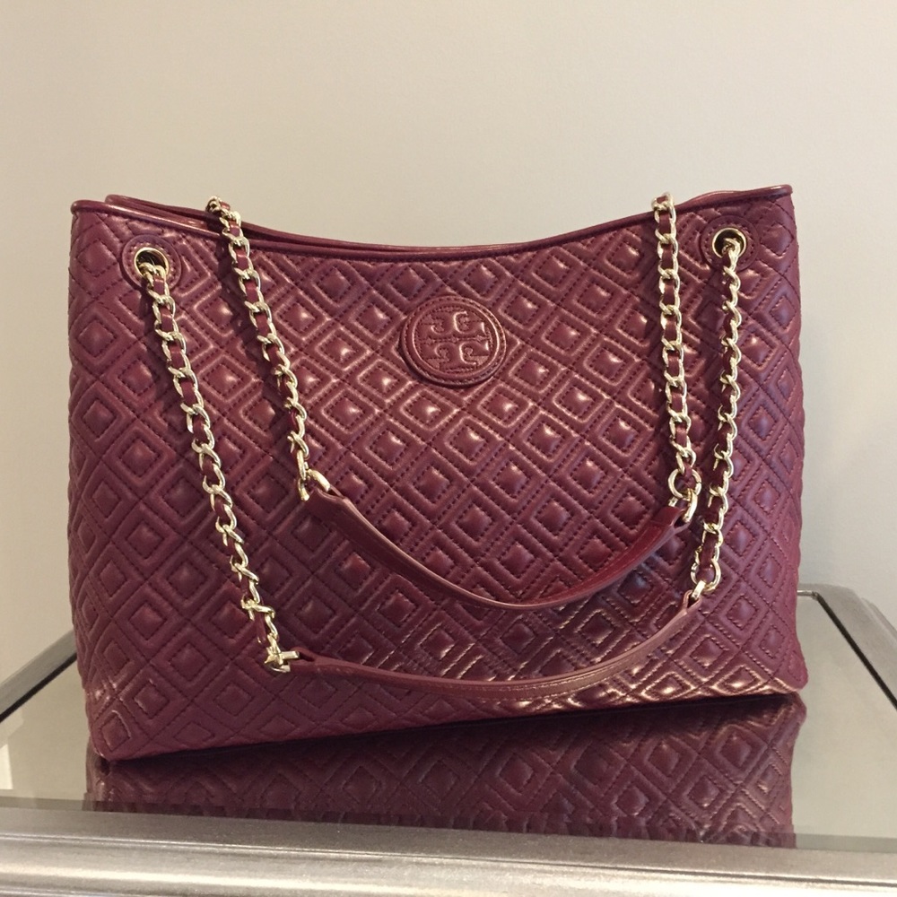 Tory Burch Marion Quilted Shoulder Tote - Picture 1 of 8